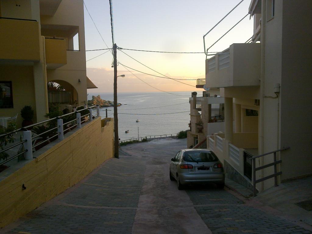 Mades Magic Place Agia Pelagia Exterior foto
